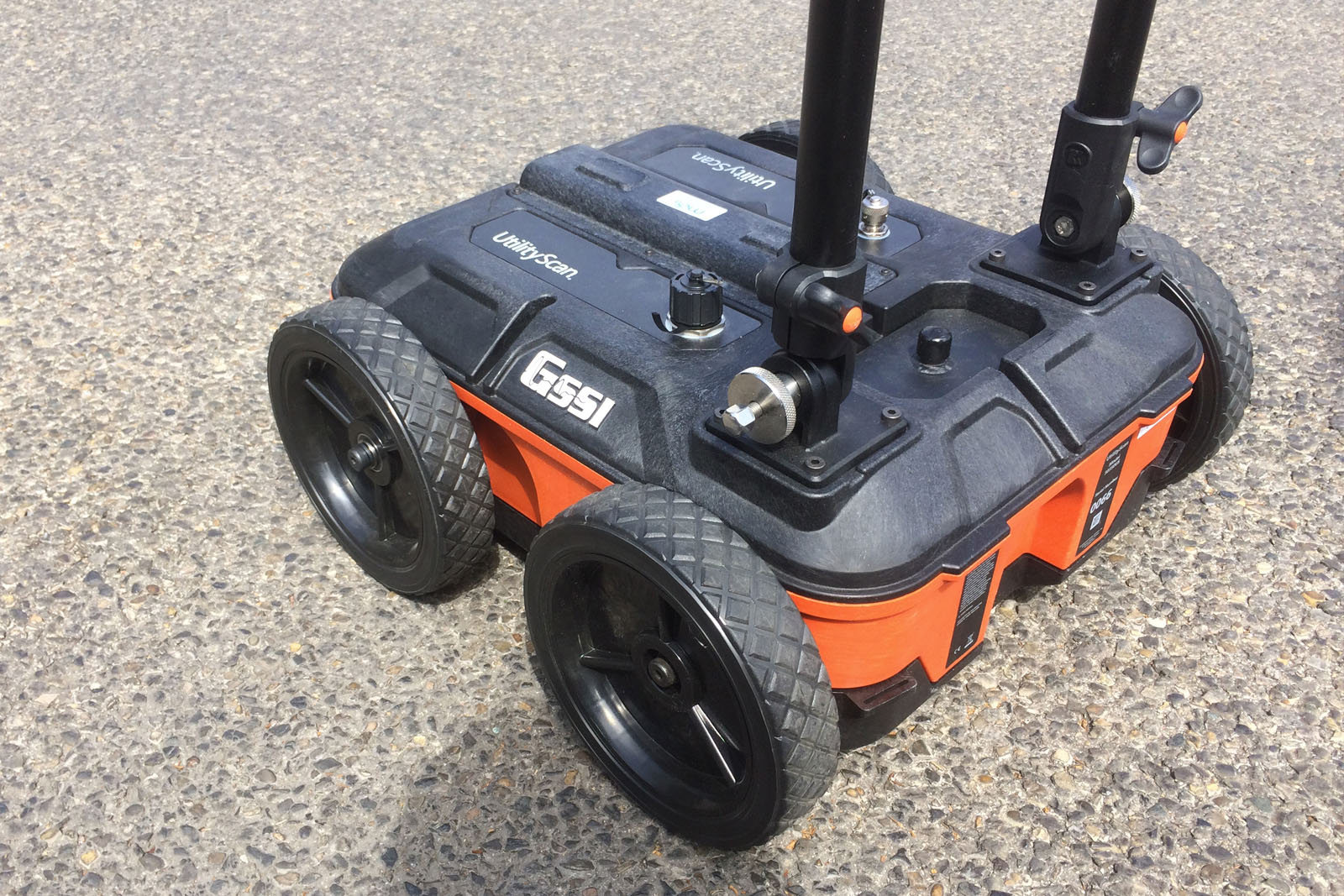 Location Radar de Sol - UtilityScan Compact GSSI